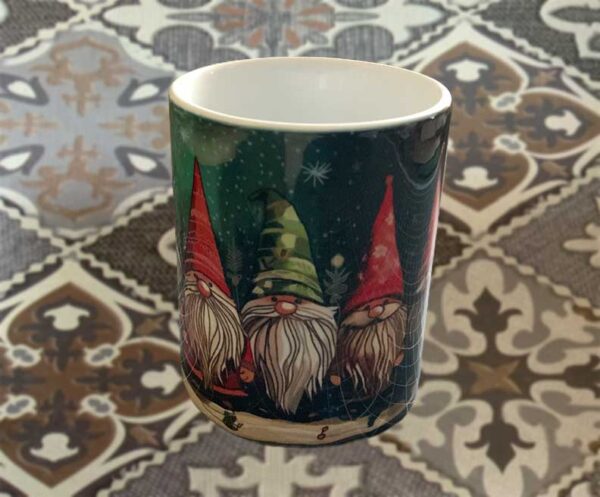 Gnomes_Mug_CreateJune